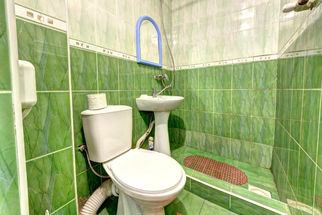 Hotel Zvezda Kijów Zewnętrze zdjęcie