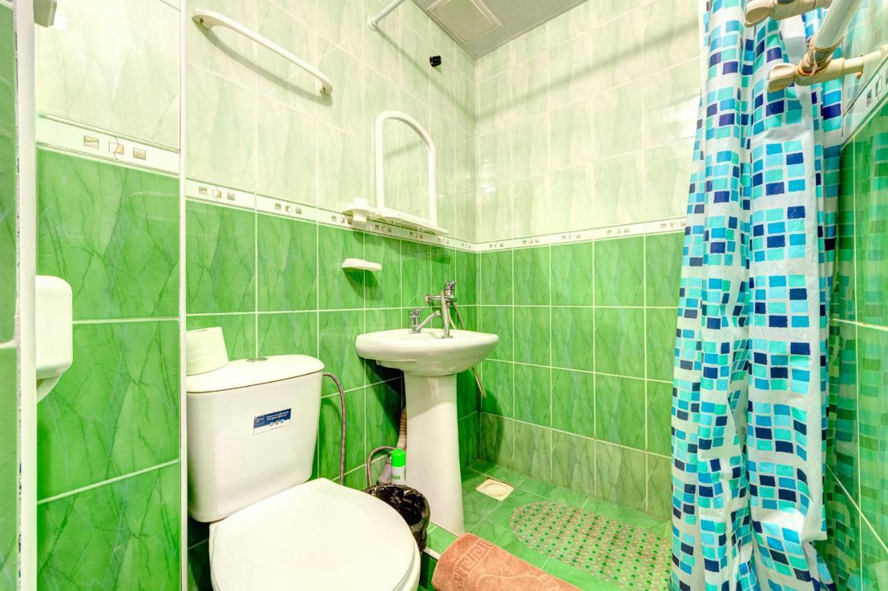 Hotel Zvezda Kijów Zewnętrze zdjęcie