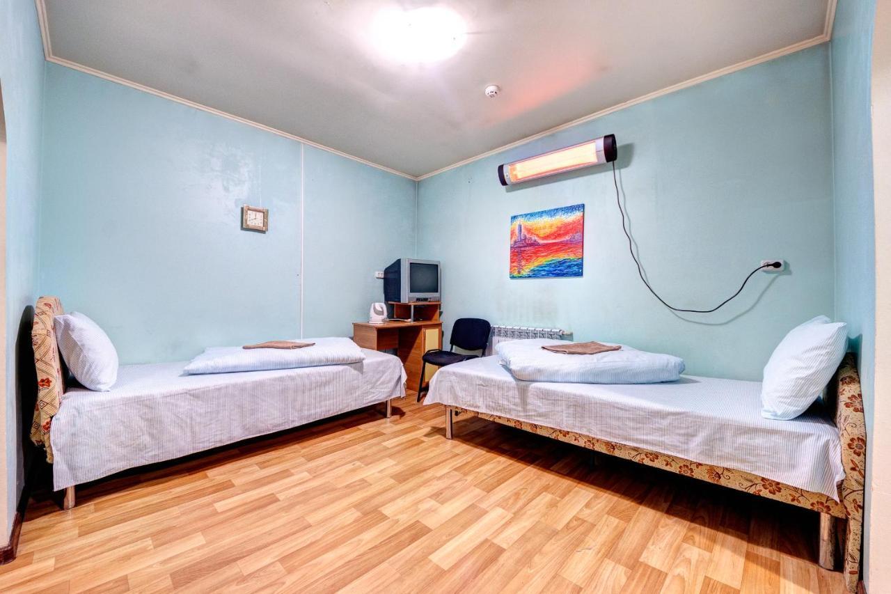 Hotel Zvezda Kijów Zewnętrze zdjęcie